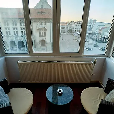 דירה Zenia Piata Ovidiu Apartament קונסטנצה
