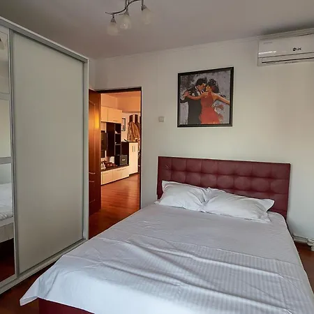 דירה Zenia Piata Ovidiu Apartament
