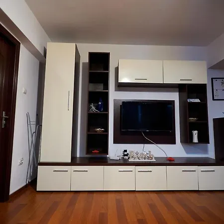 דירה Zenia Piata Ovidiu Apartament *