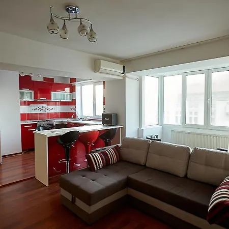 Zenia Piata Ovidiu Apartament קונסטנצה